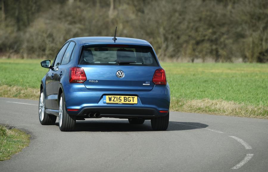  Volkswagen Polo BlueGT 5-Door 2014 года  (UK) (фото 10 из 20)